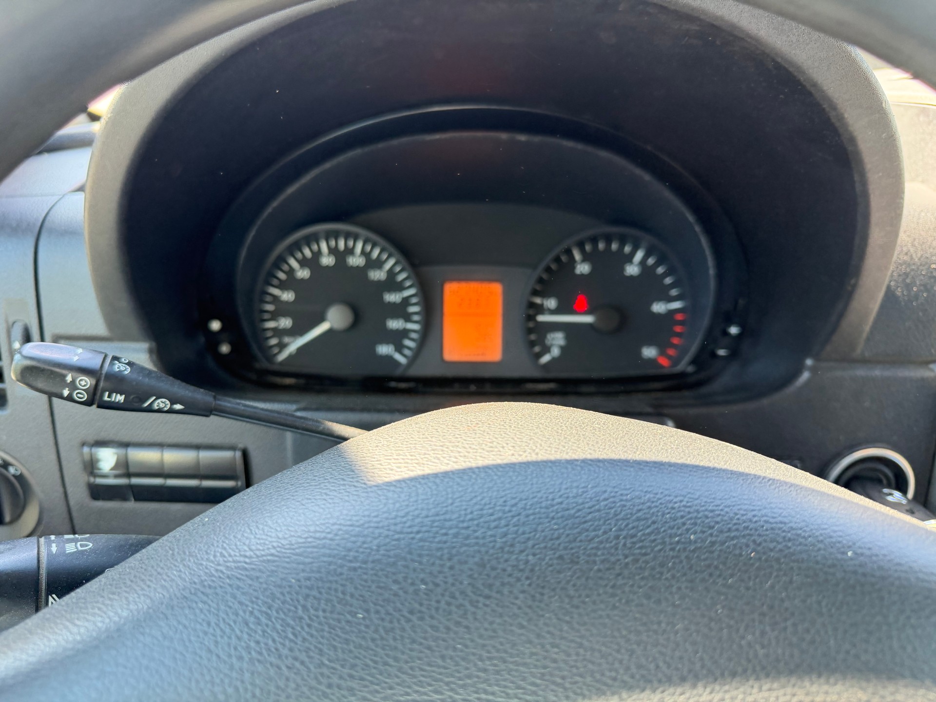 MERCEDES-BENZ Sprinter 319 CDI Standard-image-5