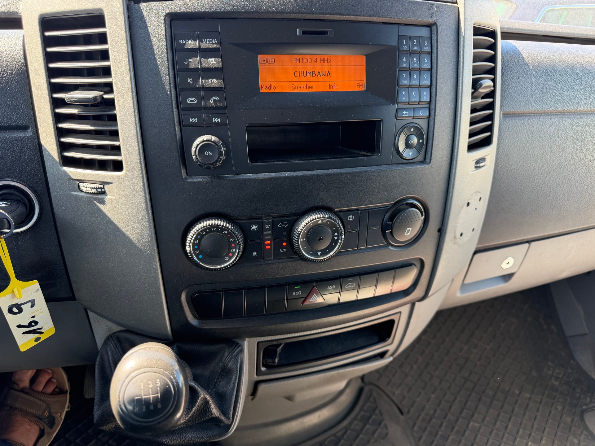 MERCEDES-BENZ Sprinter 319 CDI Standard-image-2