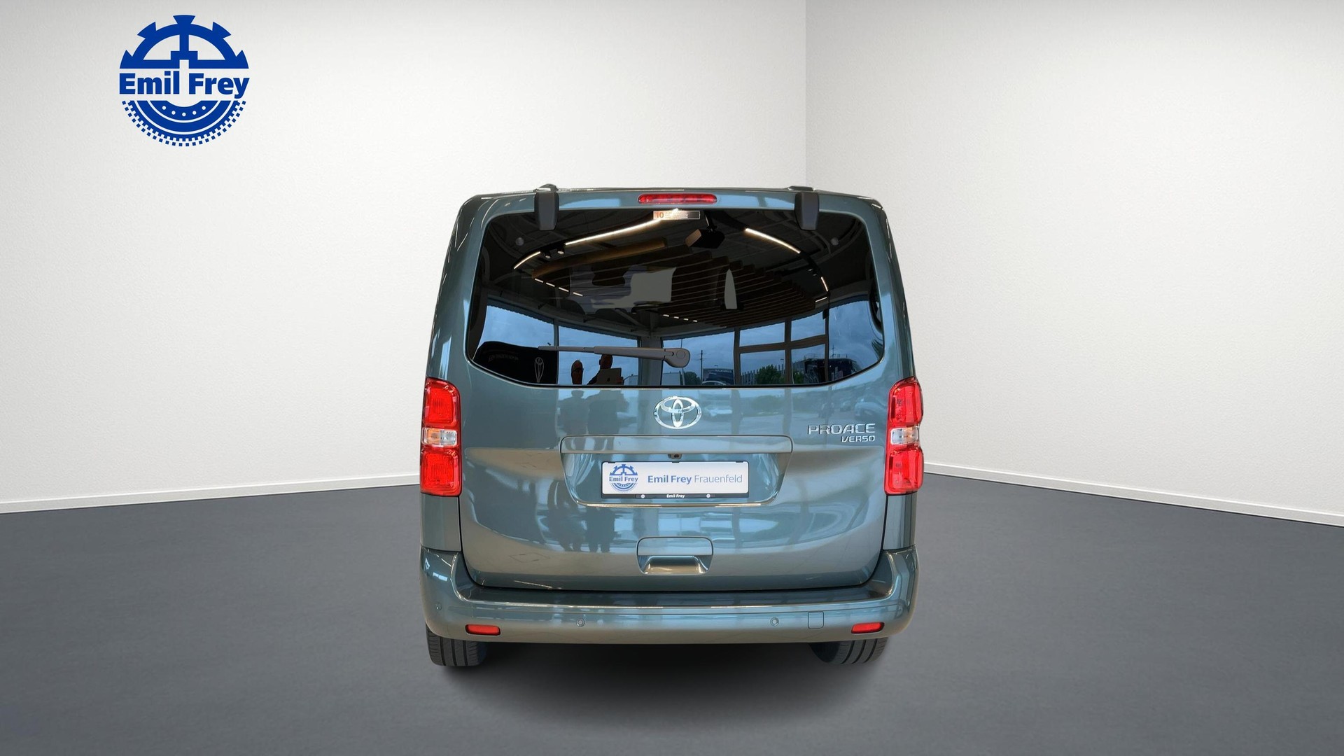 TOYOTA PROACE Verso L1 2.0 D Trend-image-2