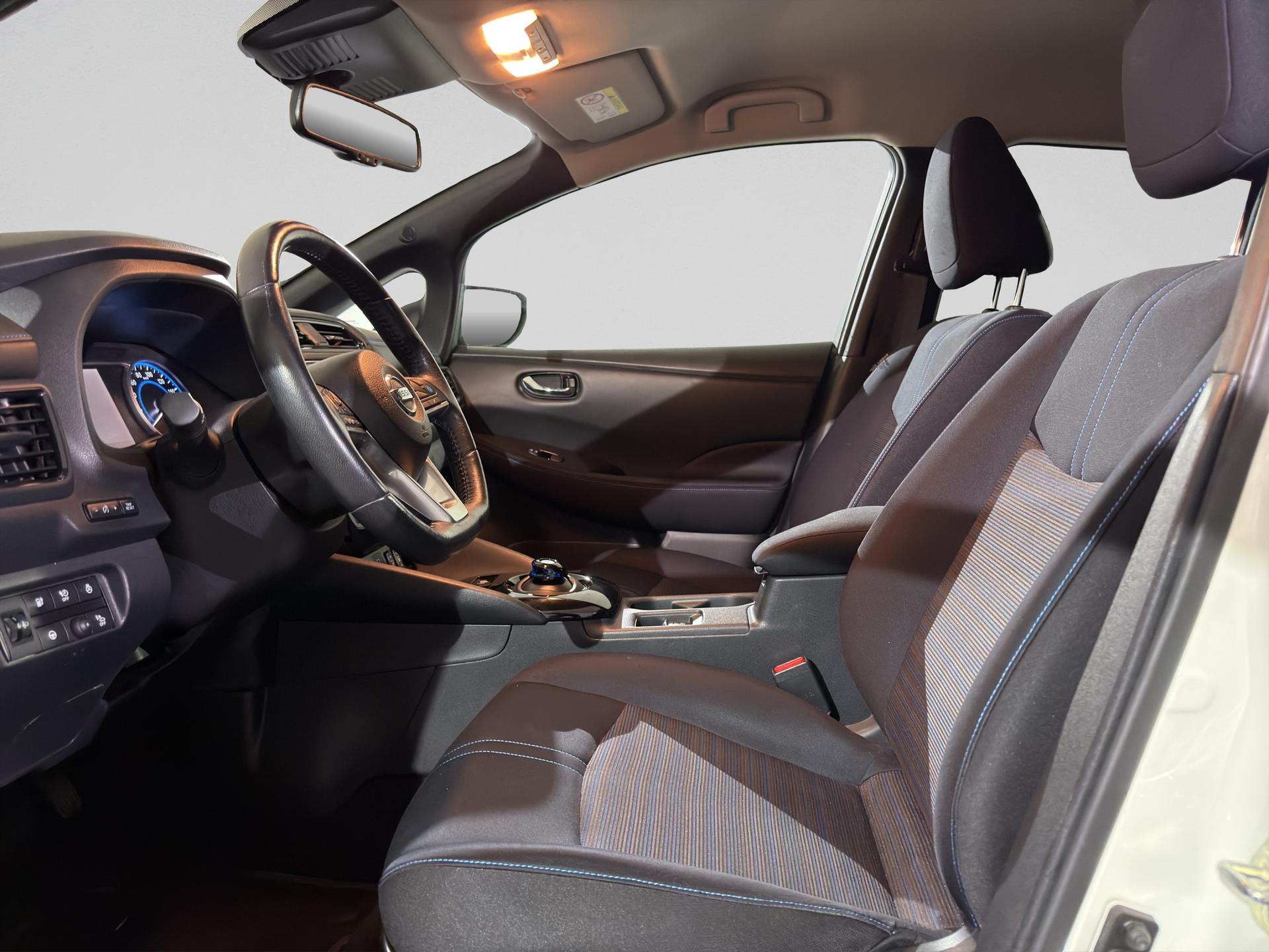 NISSAN Leaf N-Connecta (incl. battery)-image-8