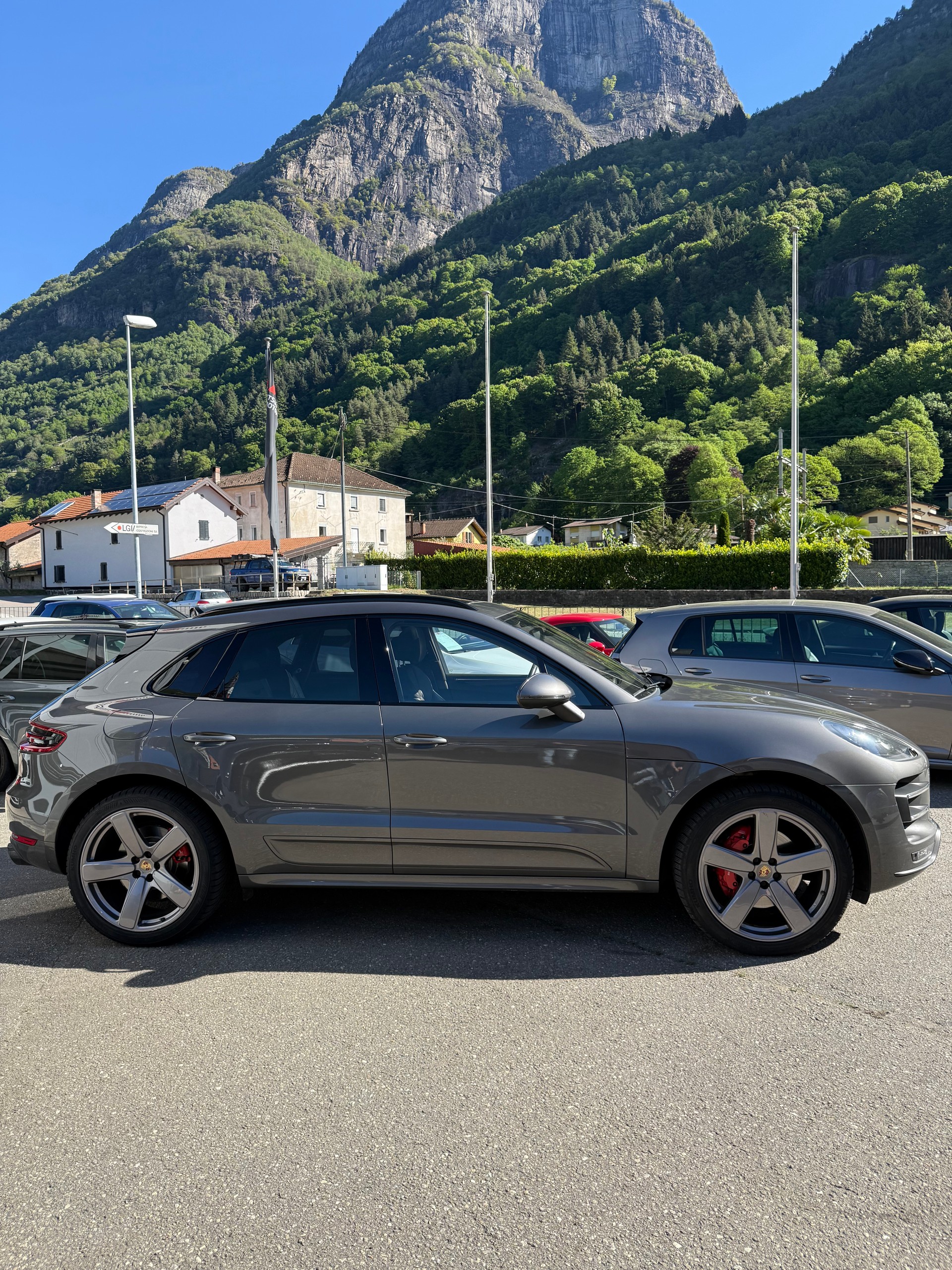 PORSCHE Macan Turbo PDK-image-6