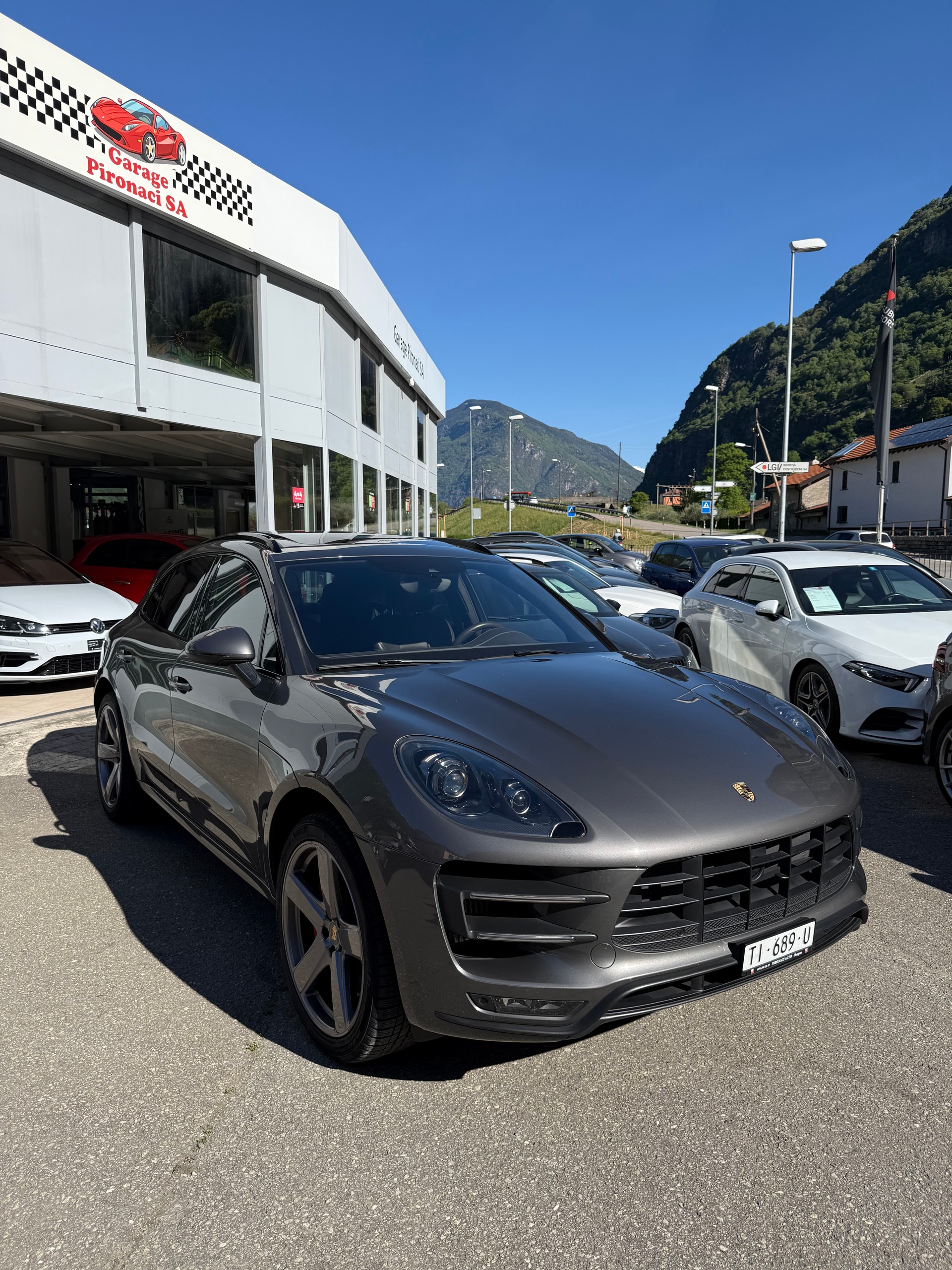 PORSCHE Macan Turbo PDK-image-7