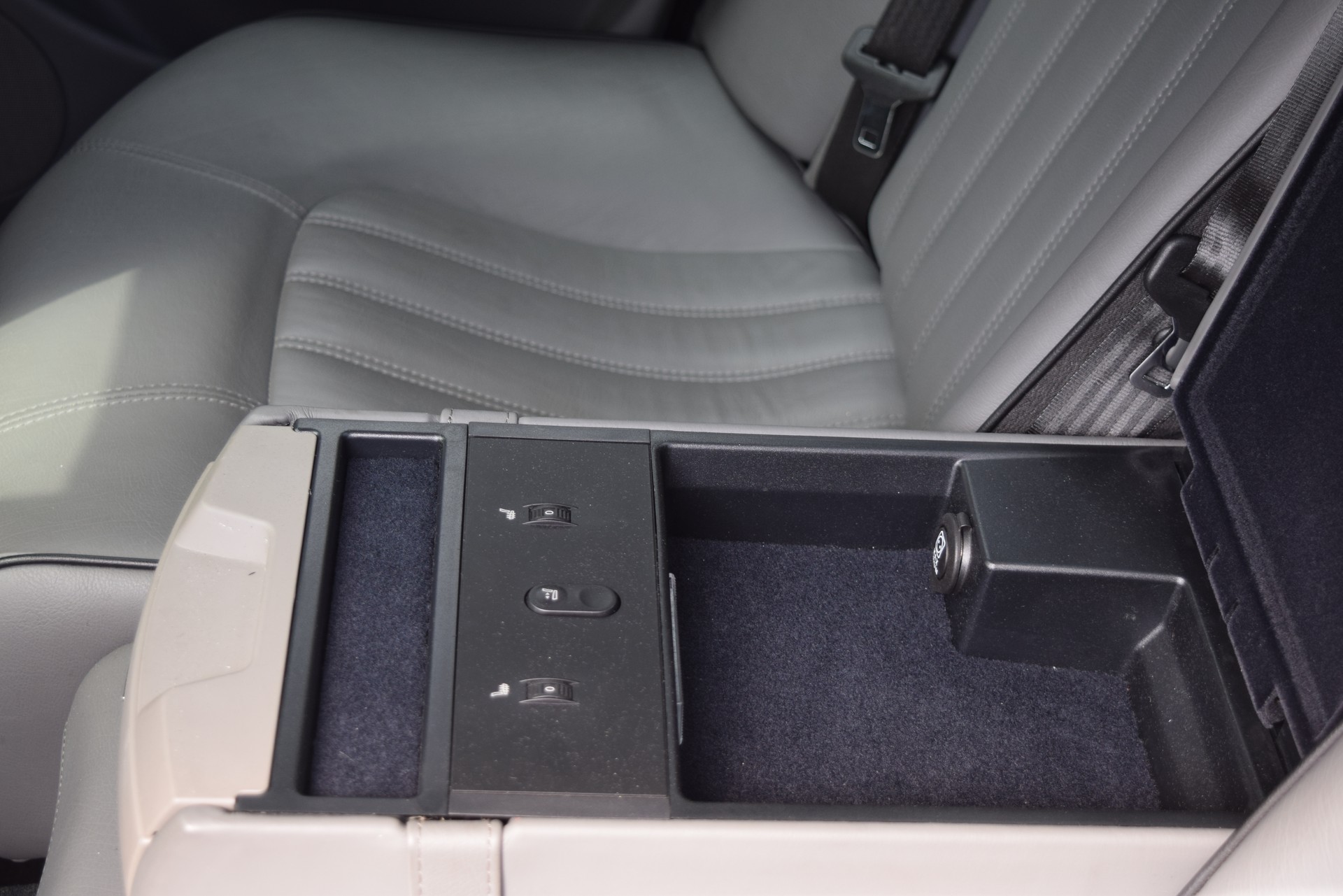 MASERATI Quattroporte 4.2 V8 Sport GT DuoSelect-image-13