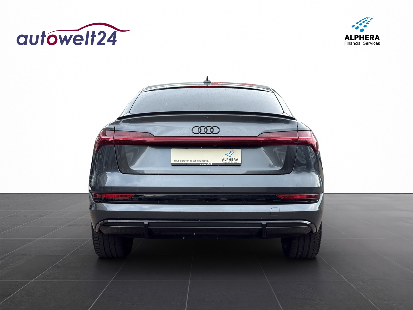 AUDI e-tron 55 Sportback S Line quattro-image-5