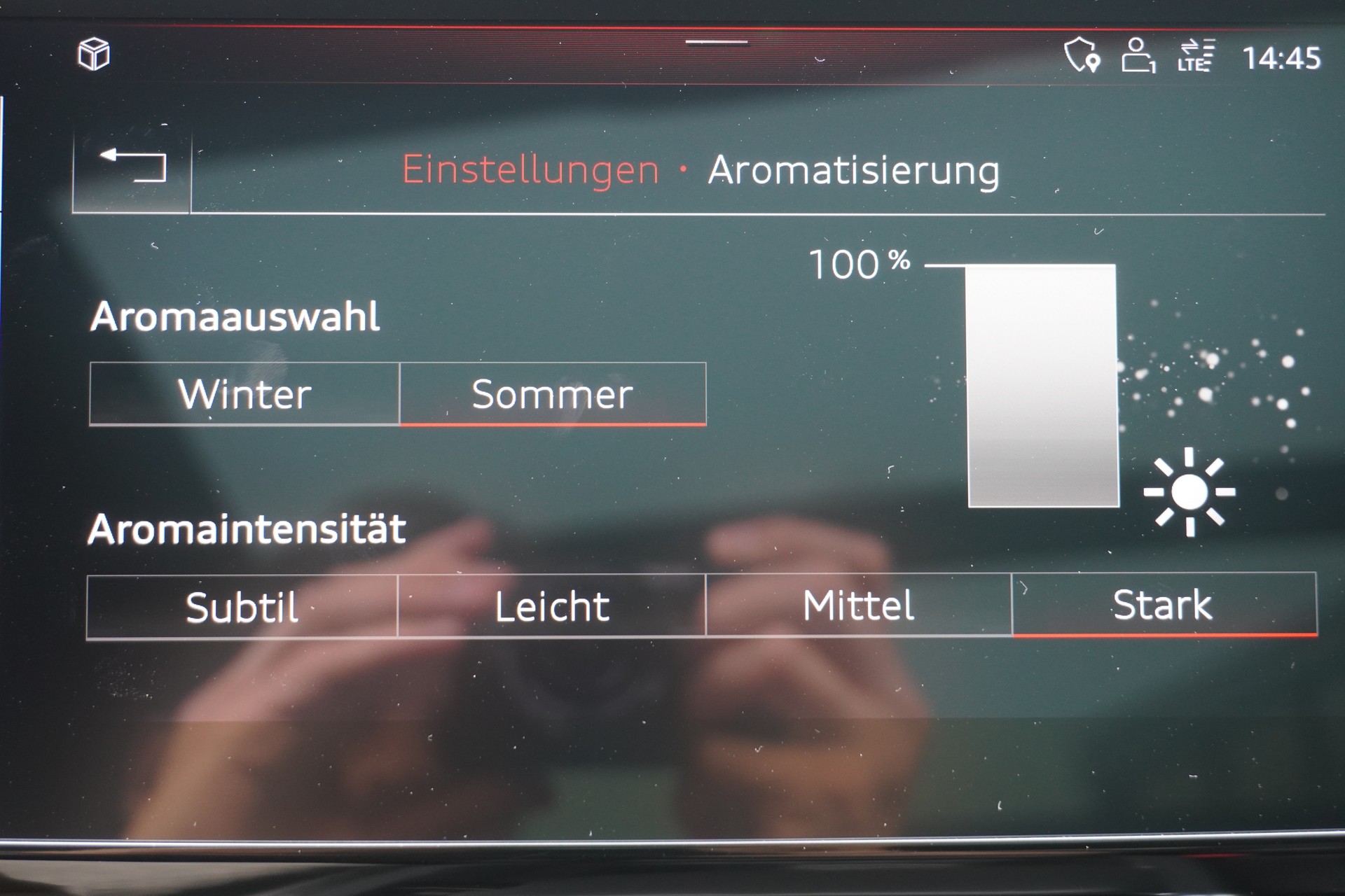 AUDI e-tron 55 Sportback S Line quattro-image-29