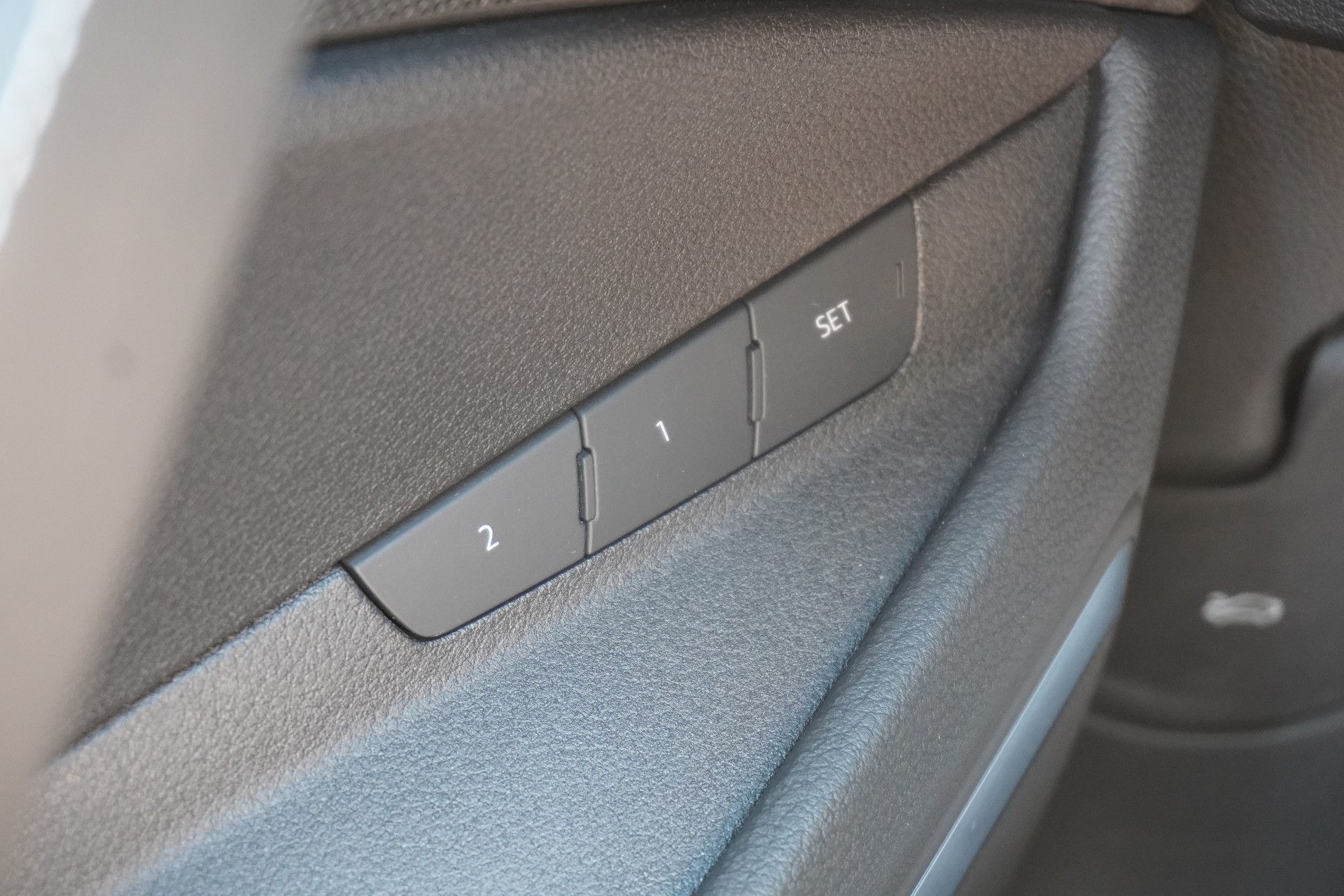AUDI e-tron 55 Sportback S Line quattro-image-45