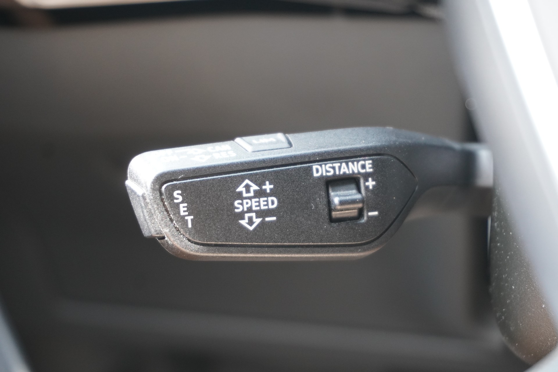 AUDI e-tron 55 Sportback S Line quattro-image-41