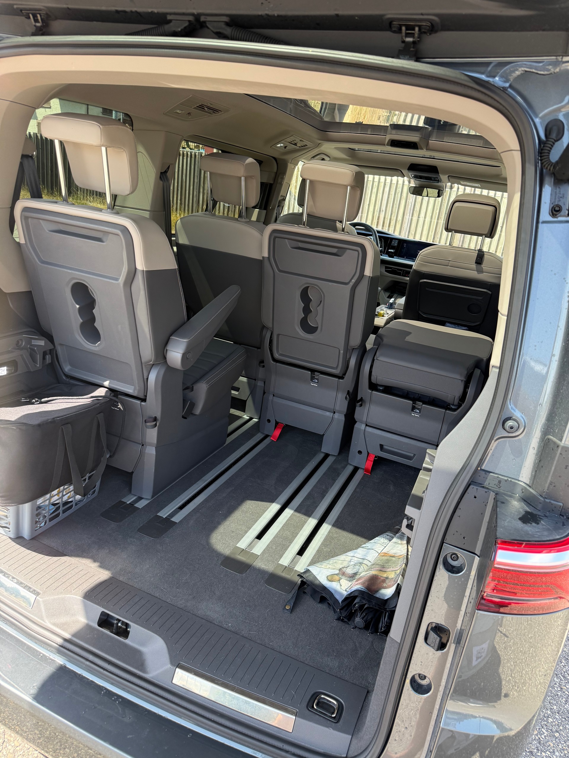 VW 1.5 TSI eHybrid Style Liberty DSG 4motion-image-3