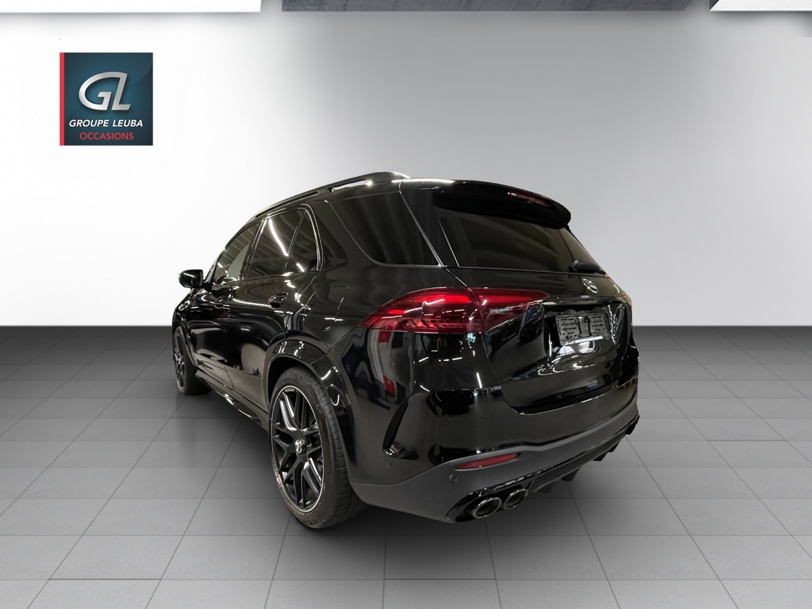 MERCEDES-BENZ GLE 53 AMG Hybrid EQ Star 4Matic+ 9G-Tronic-showroom-element-3