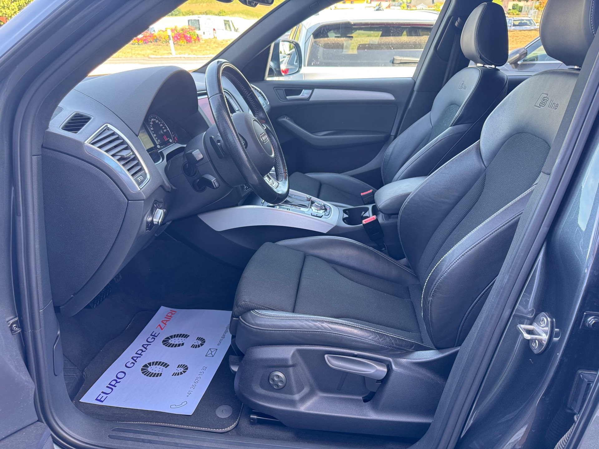 AUDI Q5 2.0 TFSI S-Line quattro tiptronic-image-1