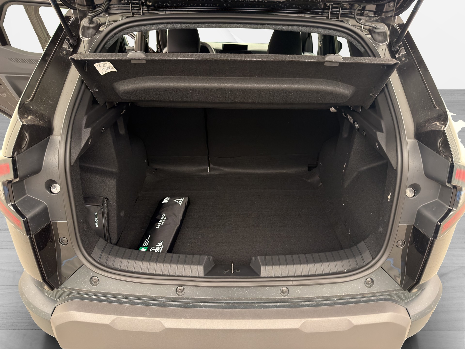 DACIA Duster 1.2 Hybrid Journey 4WD-image-13