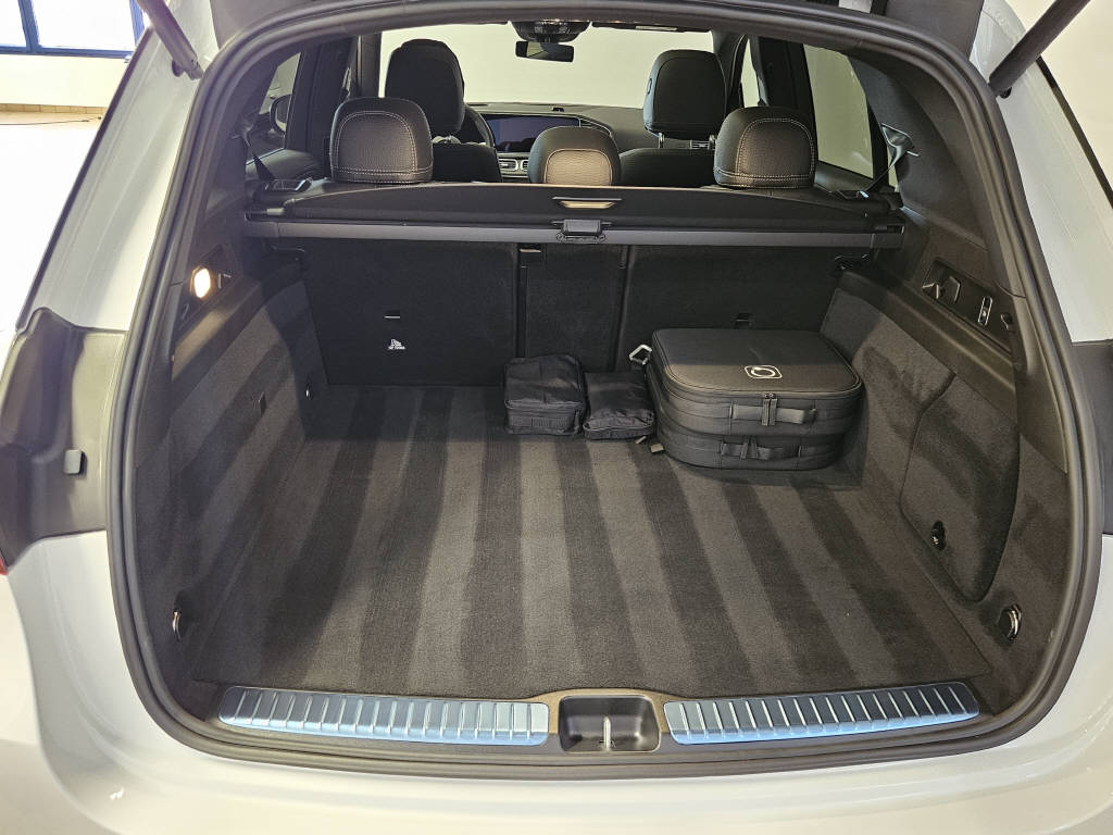 MERCEDES-BENZ GLE 350 de 4Matic AMG Line EQ Star-showroom-element-3
