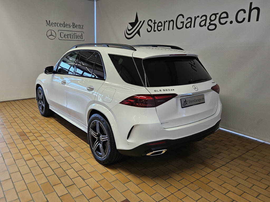 MERCEDES-BENZ GLE 350 de 4Matic AMG Line EQ Star-showroom-element-2