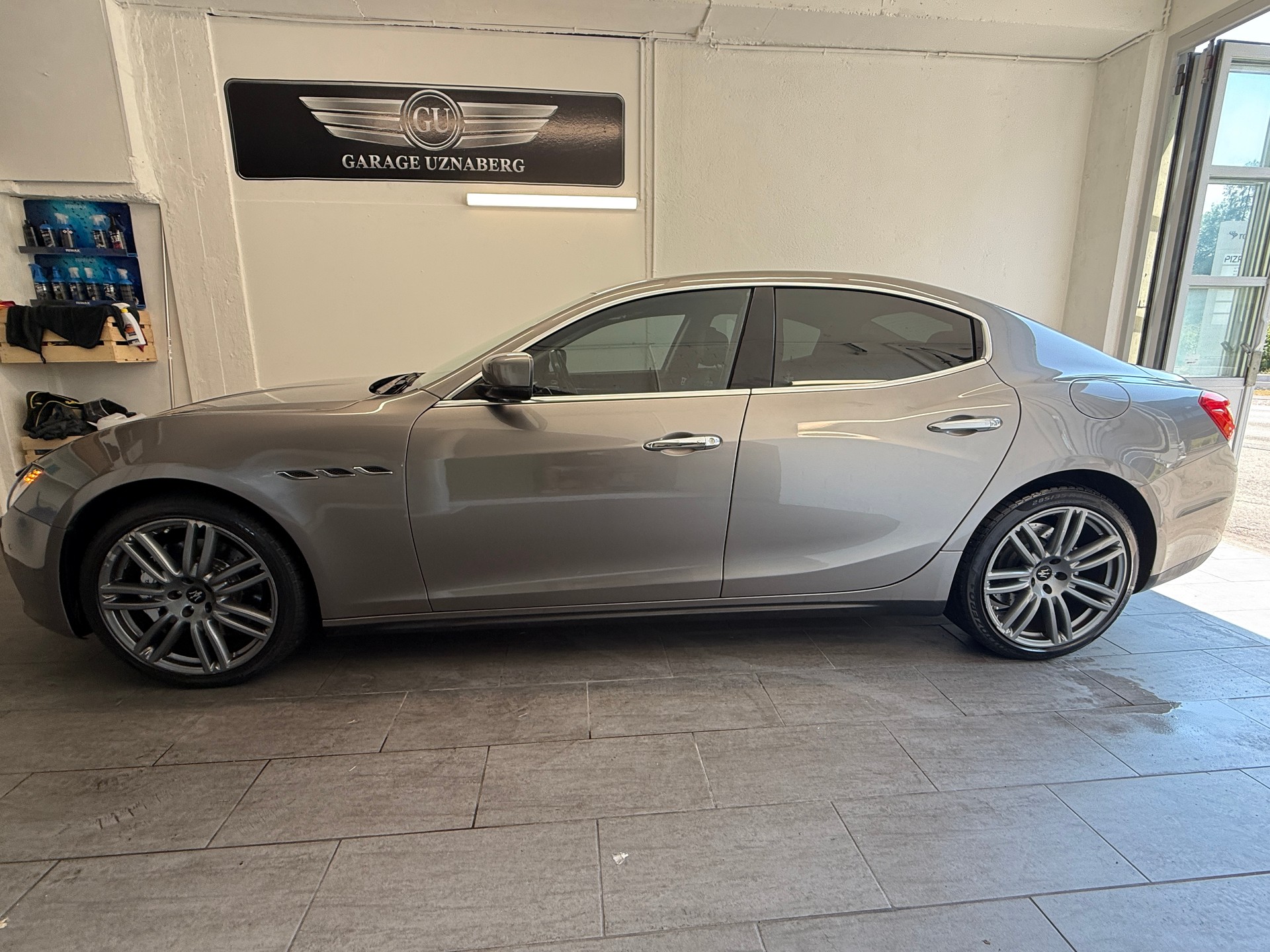 MASERATI Ghibli S Q4 3.0 V6 Automatica Ab 260.- pro Monat-image-1