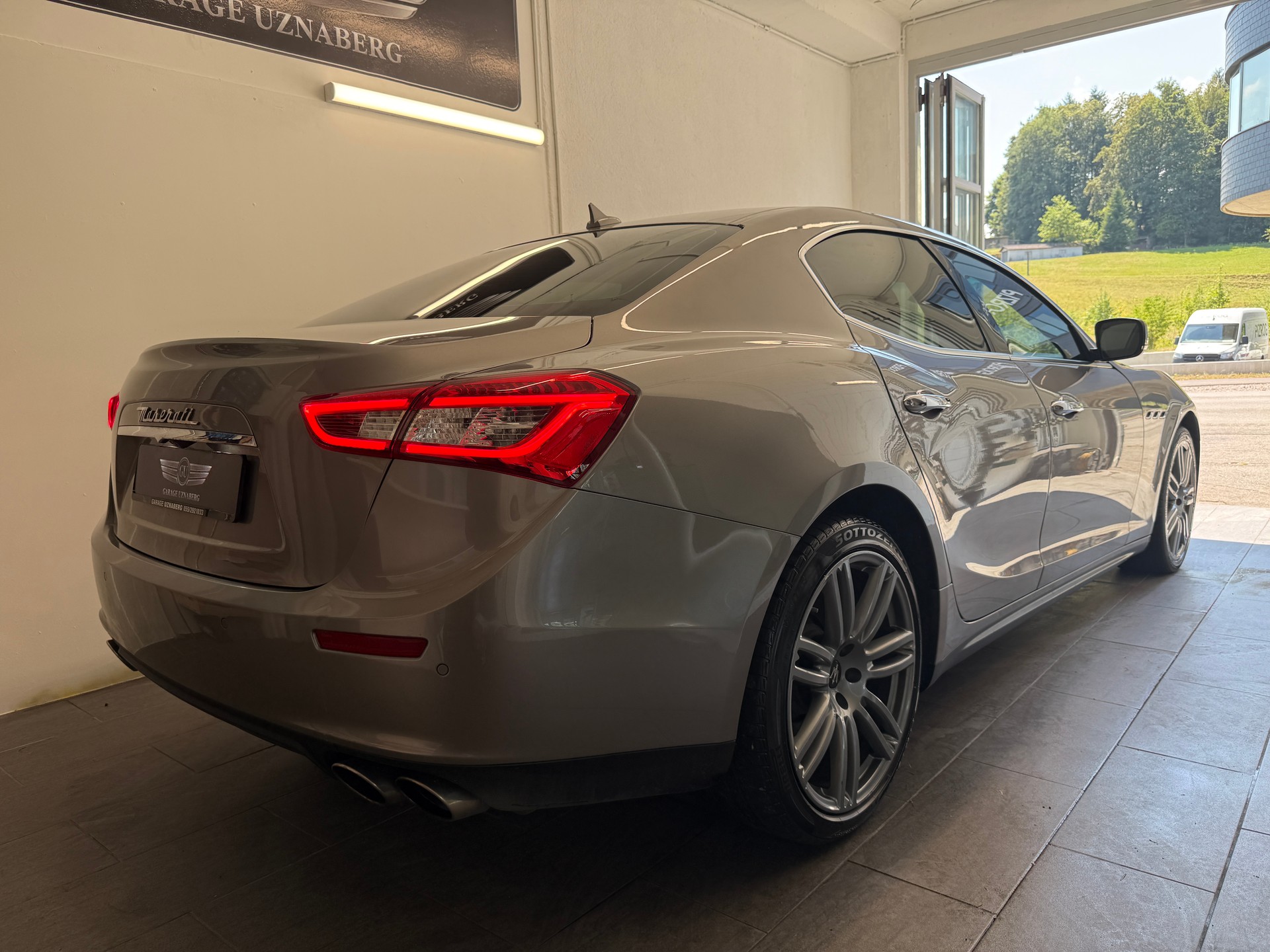 MASERATI Ghibli S Q4 3.0 V6 Automatica Ab 260.- pro Monat-image-4