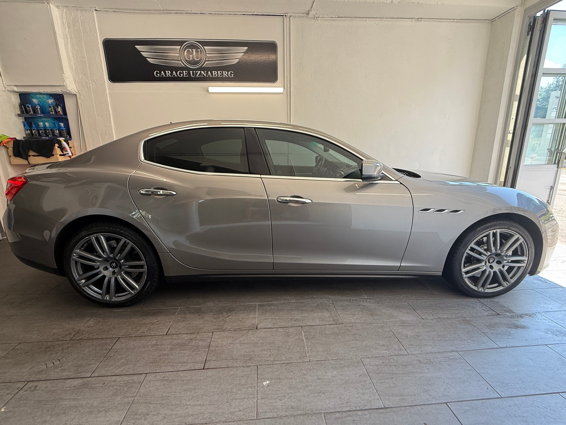 MASERATI Ghibli S Q4 3.0 V6 Automatica Ab 260.- pro Monat-image-5