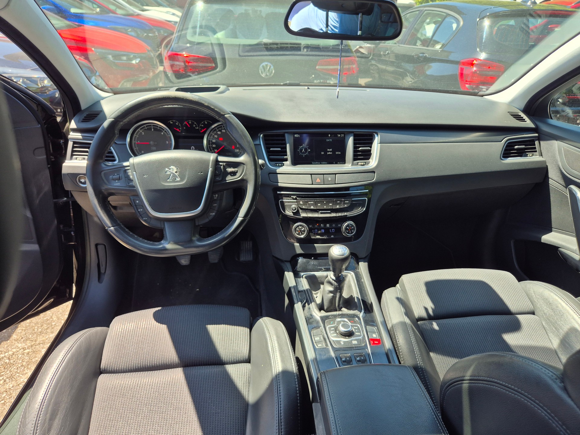 PEUGEOT 508 SW 2.0 HDI Allure-image-1
