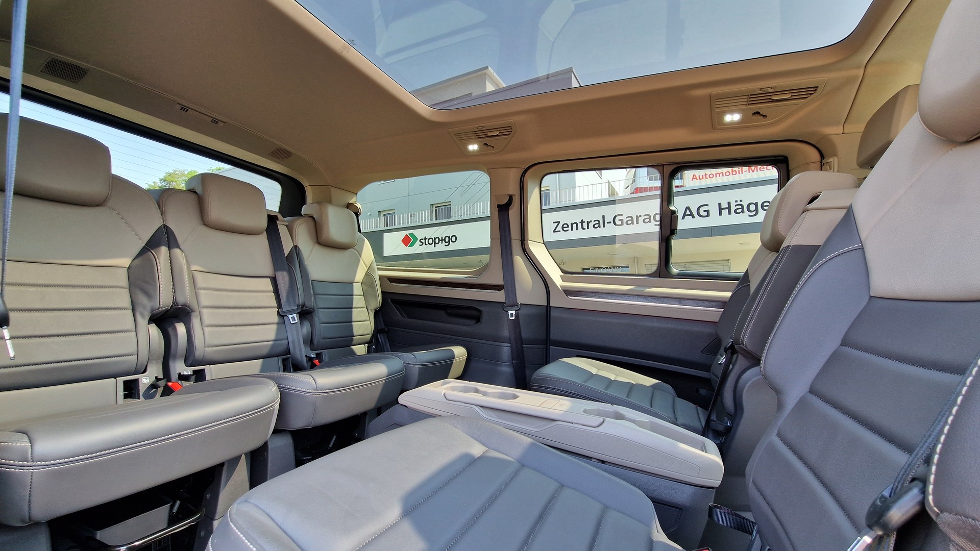 VW Multivan 2.0 TDI Style Liberty DSG Lang-image-12