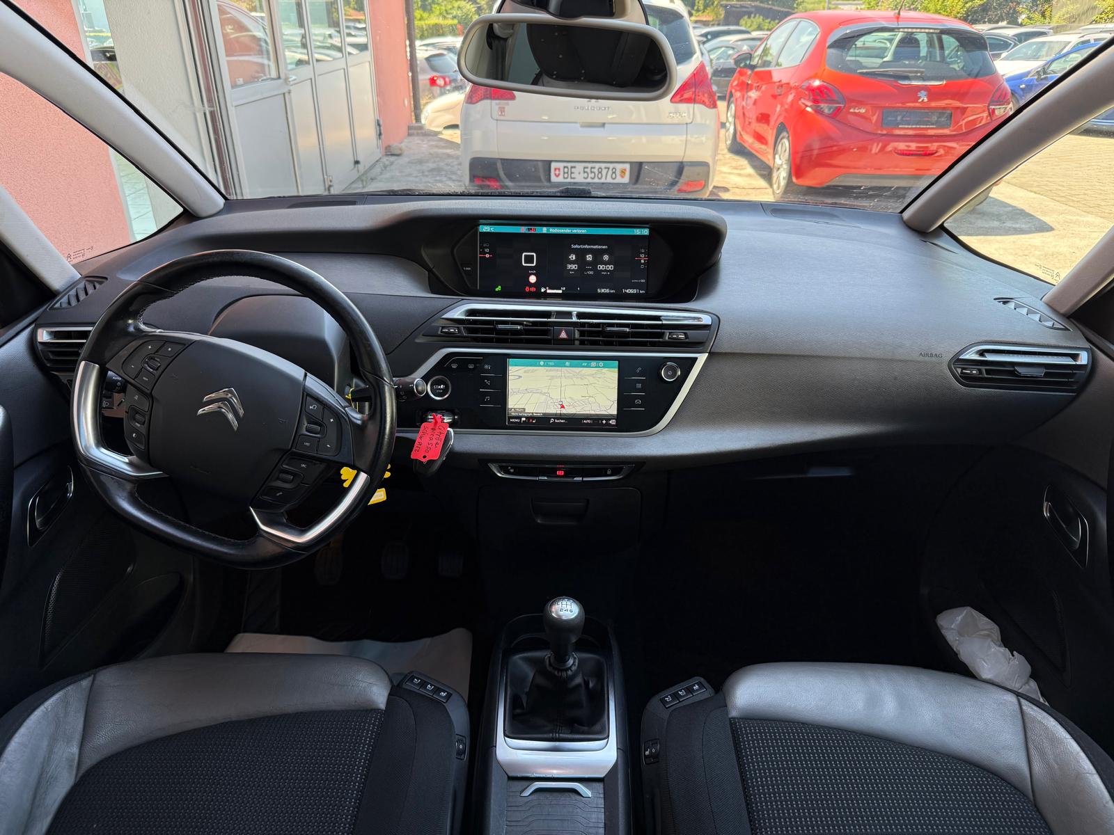 CITROEN Grand C4 Picasso 1.2 Pure Tech Exclusive / MFK 08.2026-image-6