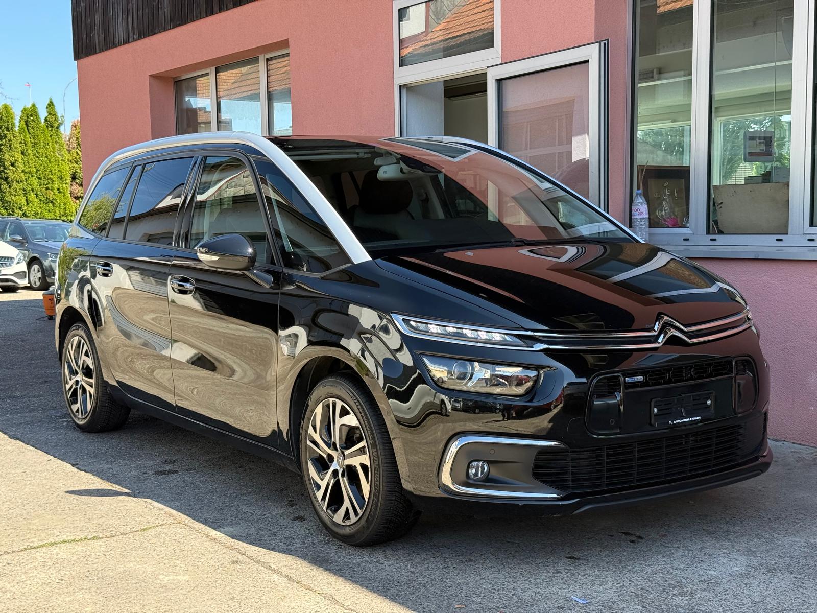 CITROEN Grand C4 Picasso 1.2 Pure Tech Exclusive / MFK 08.2026-image-0