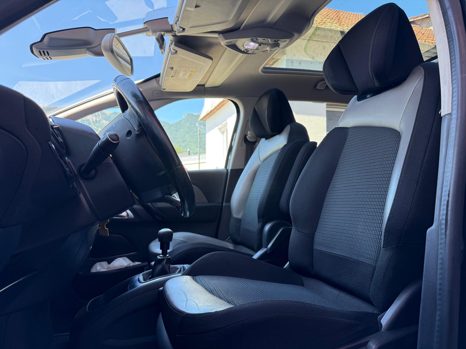 CITROEN Grand C4 Picasso 1.2 Pure Tech Exclusive / MFK 08.2026-image-9