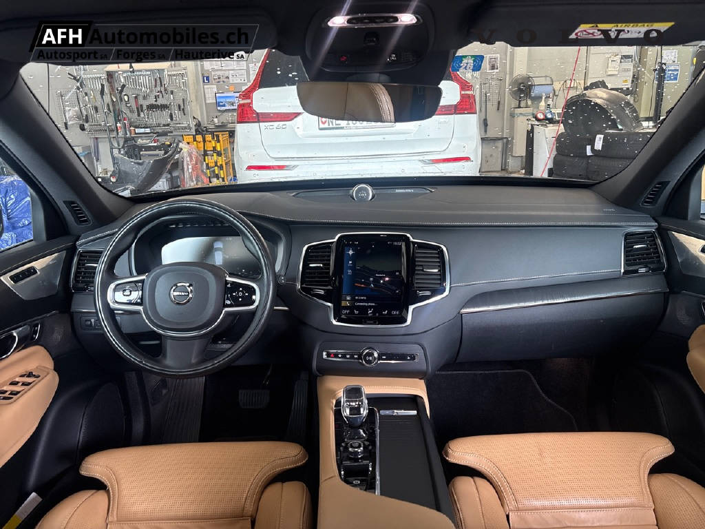 VOLVO XC90 T8 eAWD Inscription-image-12