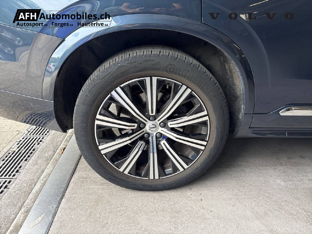 VOLVO XC90 T8 eAWD Inscription-image-16