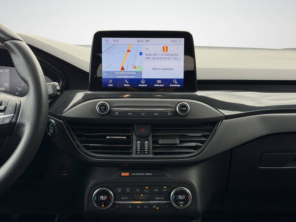 FORD Focus Station Wagon 1.0i EcoB Hybrid 125-image-11