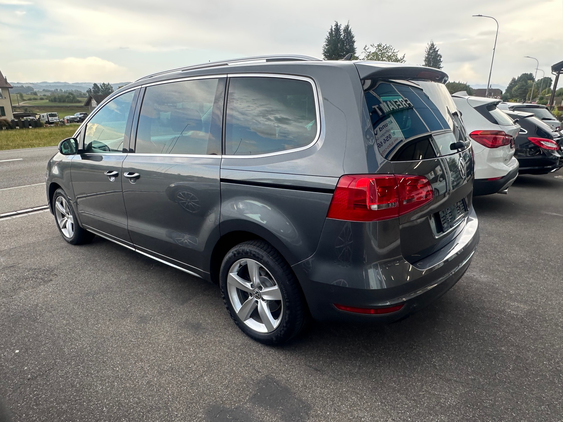 VW Sharan 2.0 TDI BMT Highline 4Motion-image-2