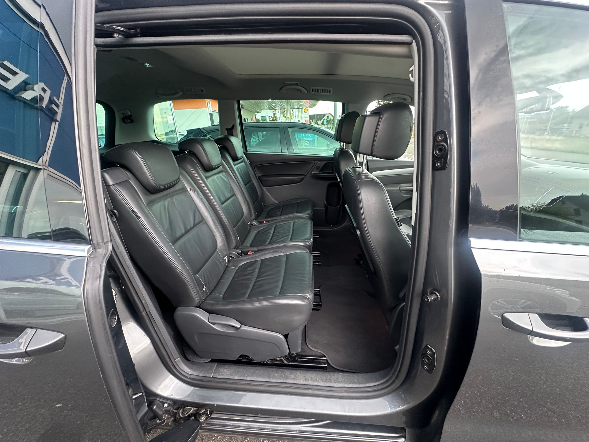 VW Sharan 2.0 TDI BMT Highline 4Motion-image-7
