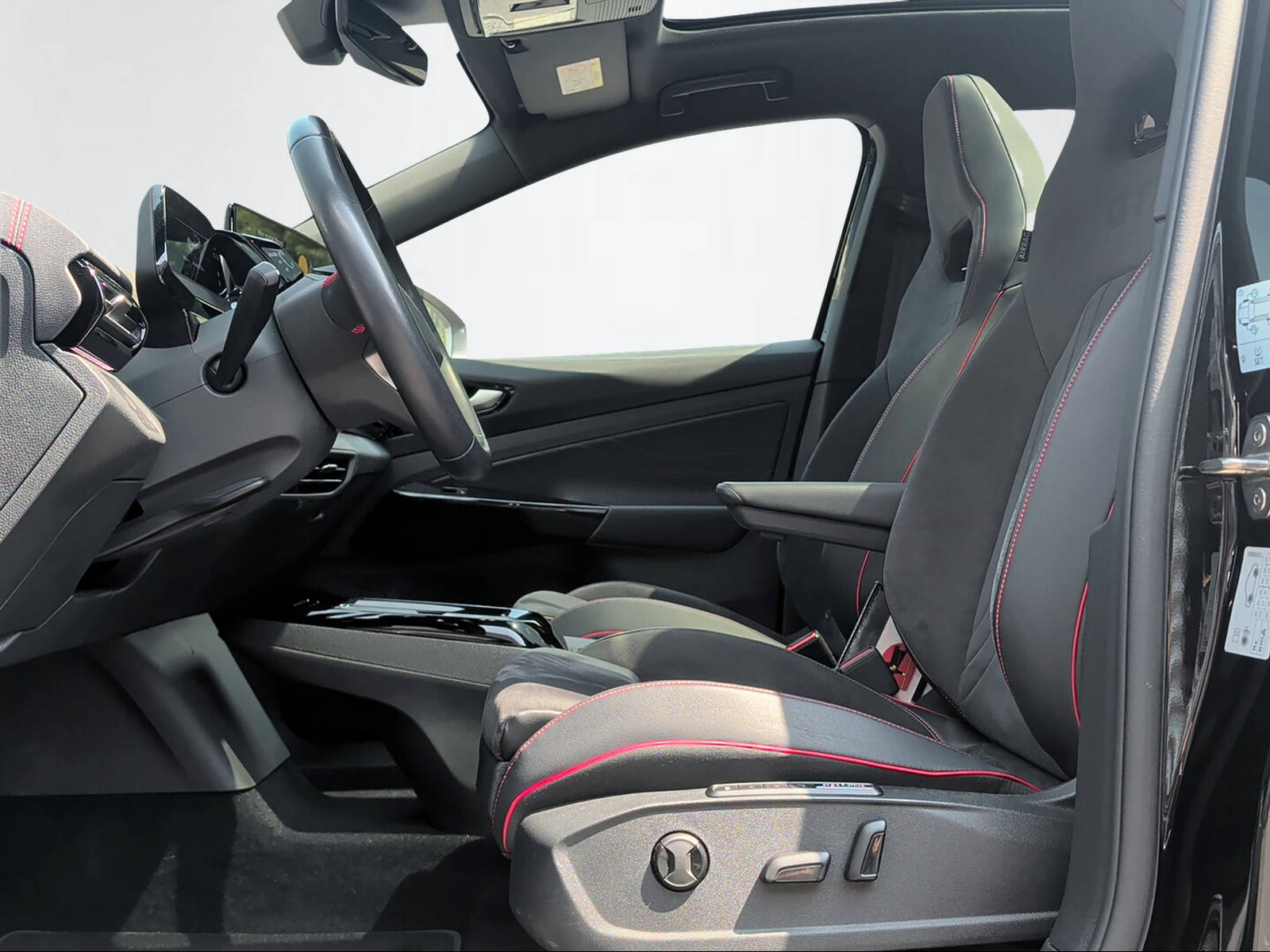 VW ID.4 GTX 4MOTION-image-4