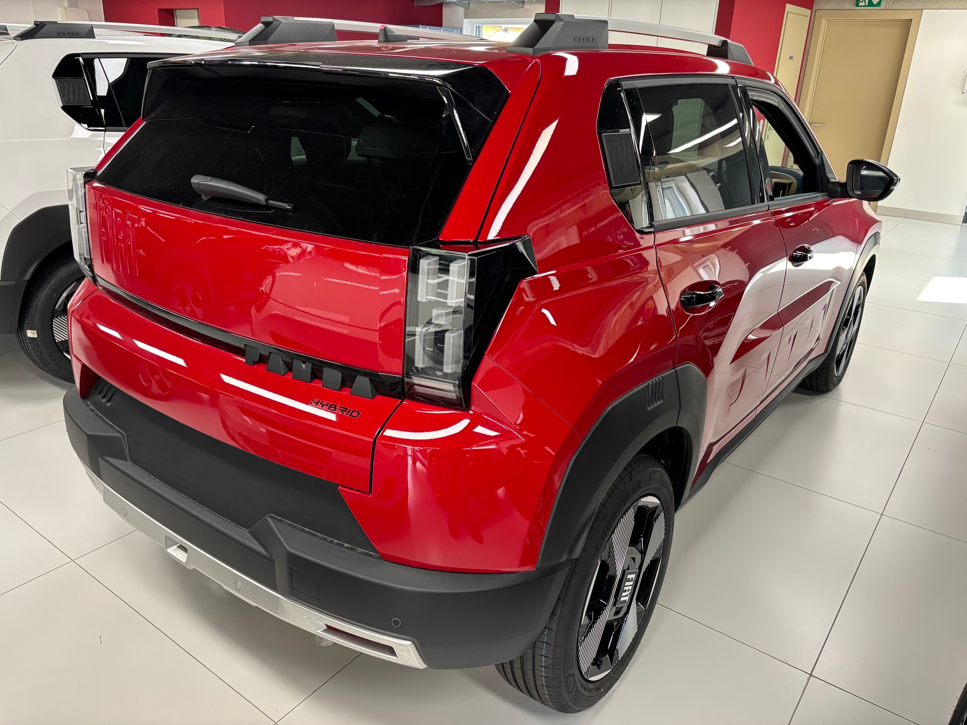 FIAT Grande Panda MHEV La Prima-image-1