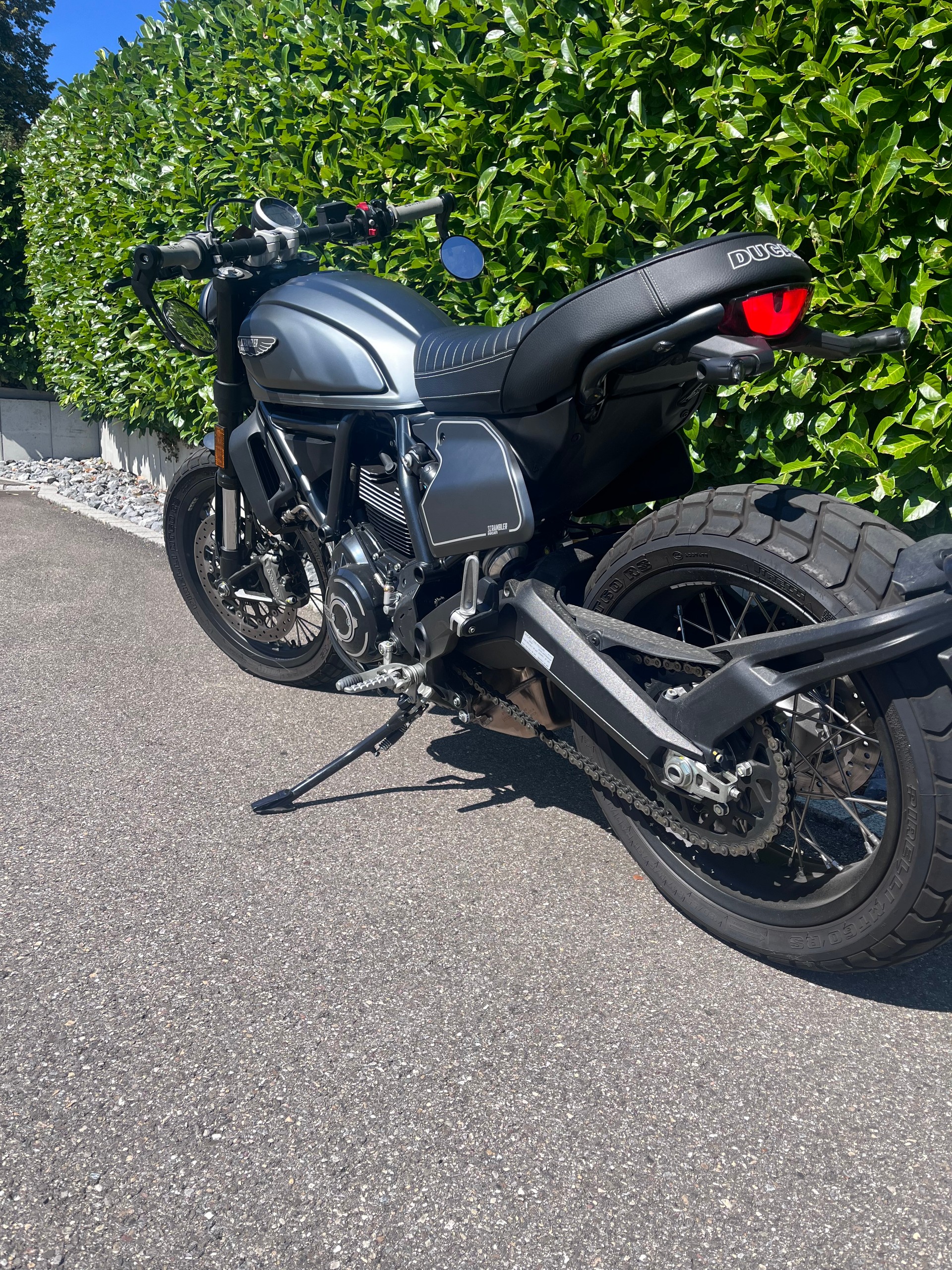 DUCATI Scrambler 803 Nightshift-image-3