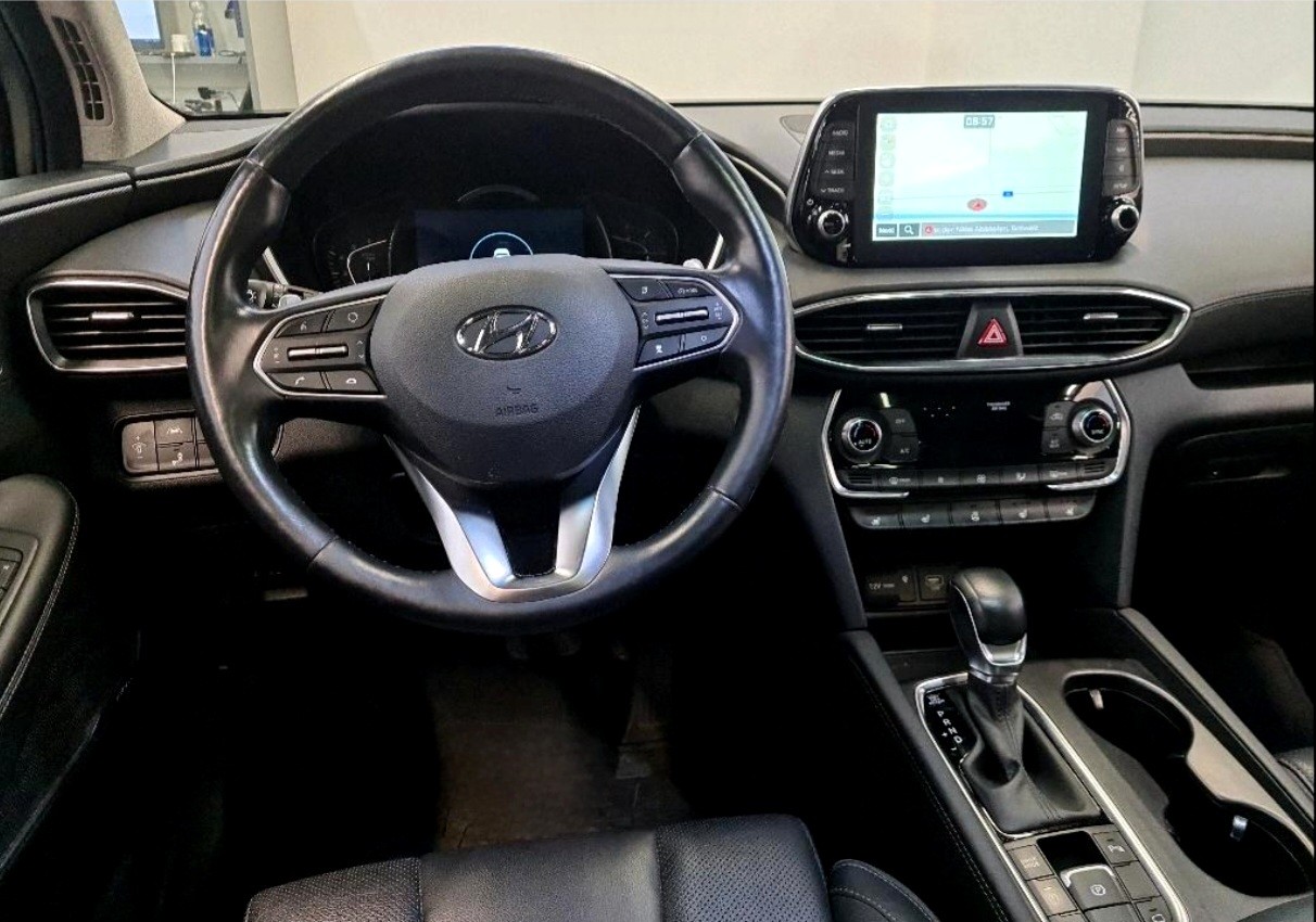 HYUNDAI Santa Fe 2.2 CRDI Vertex 4WD Automatic-image-5