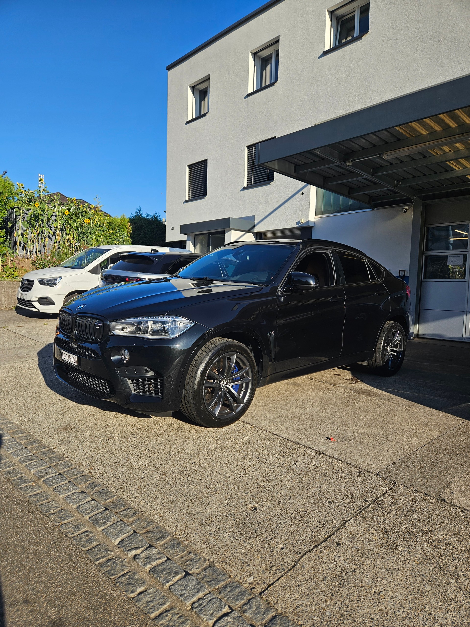 BMW X6M Steptronic-image-0