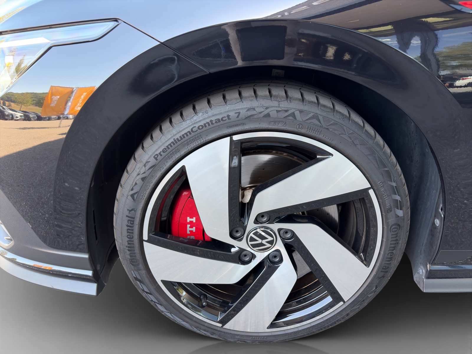 VW Golf 2.0 TSI GTI Clubsport DSG-image-13