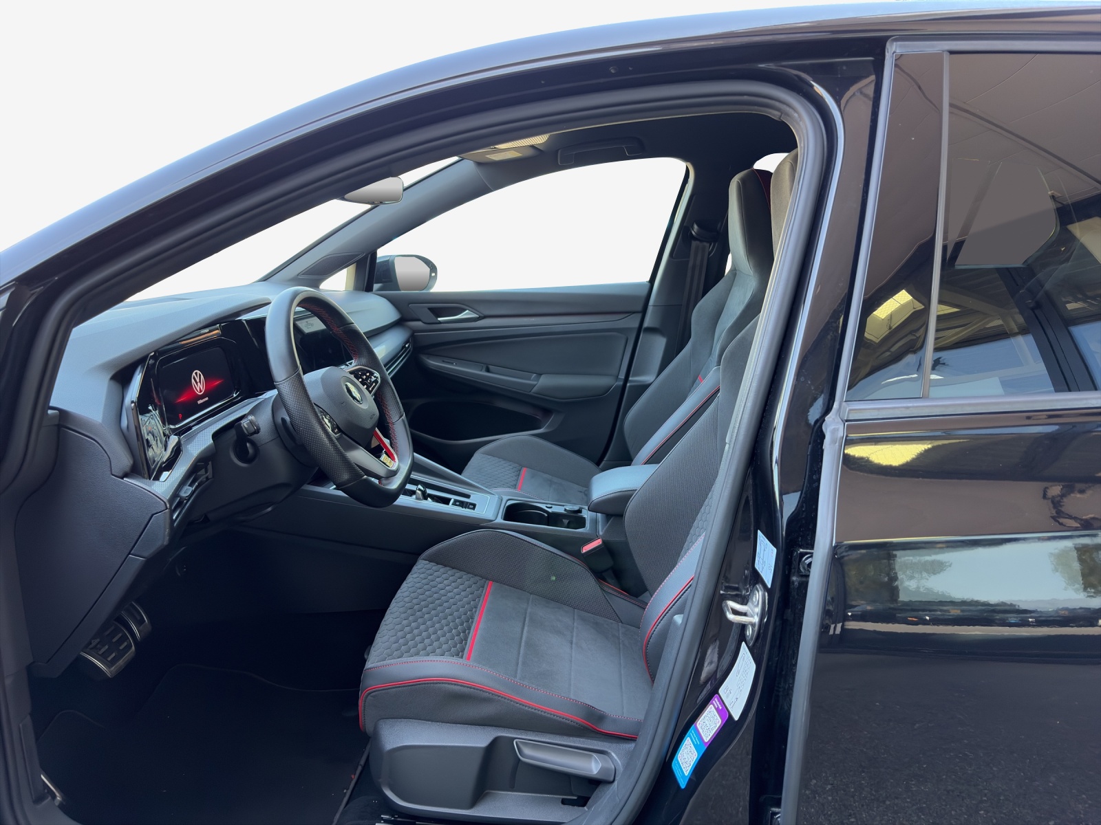 VW Golf 2.0 TSI GTI Clubsport DSG-image-7