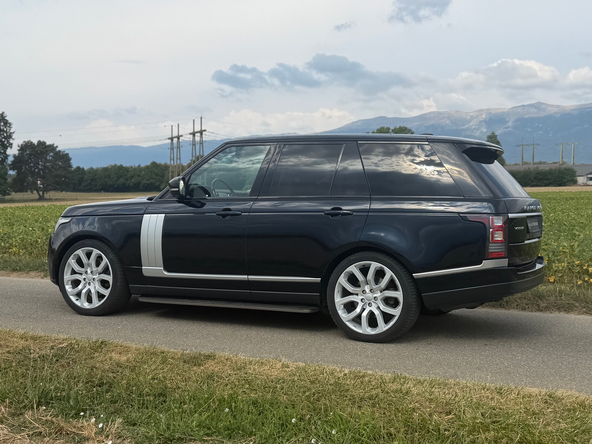 LAND ROVER Range Rover 3.0 TDV6 Autobiography Automatic-image-3