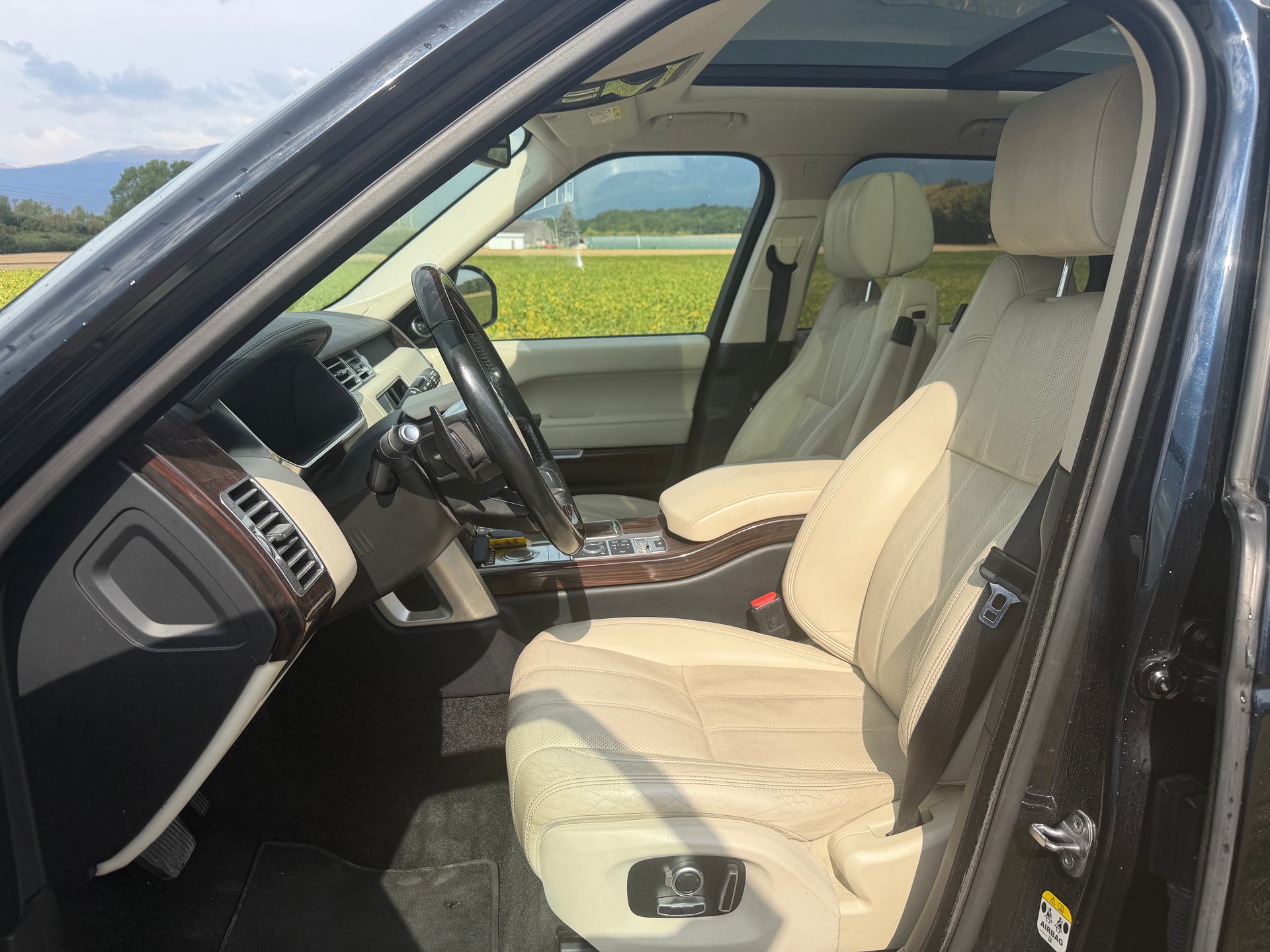 LAND ROVER Range Rover 3.0 TDV6 Autobiography Automatic-image-13