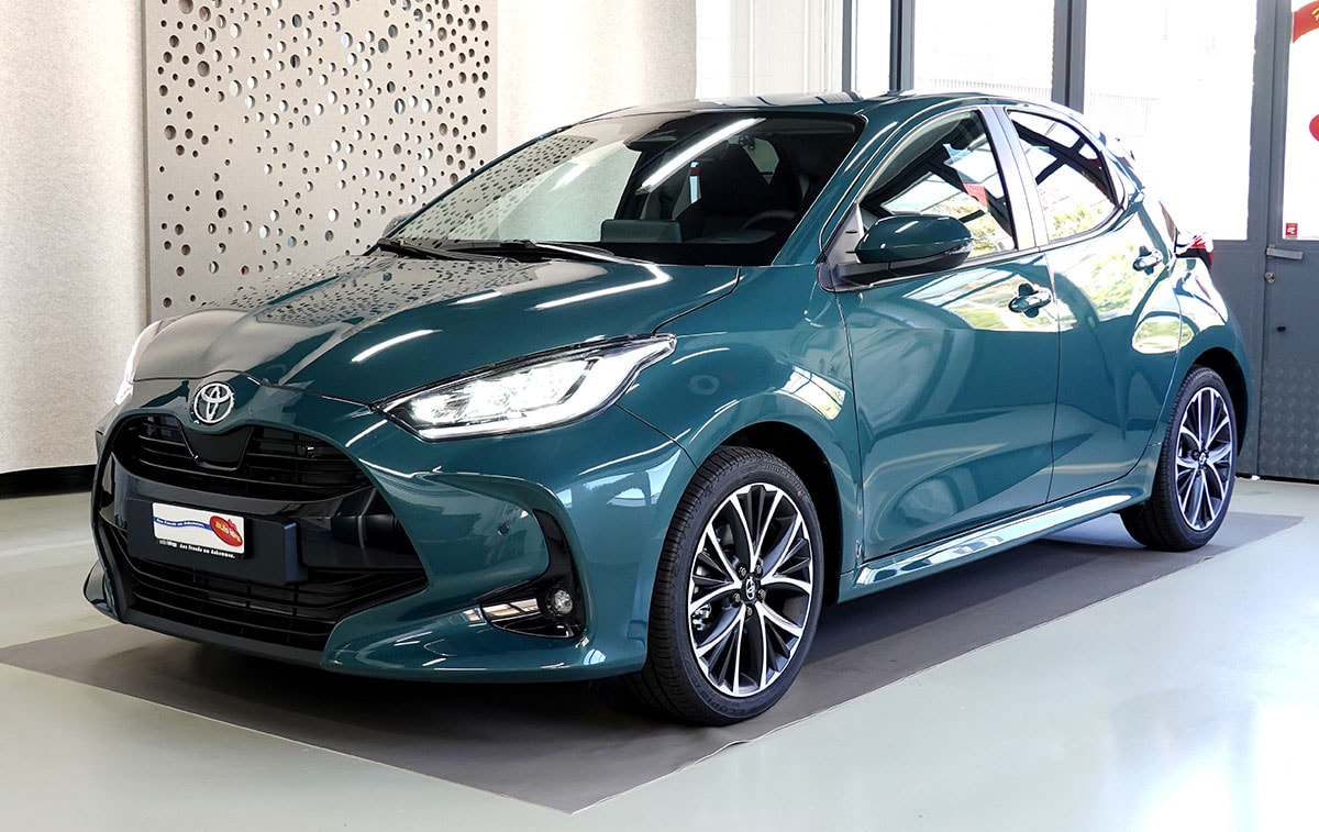 TOYOTA Yaris 1.5 Trend e-CVT-image-0