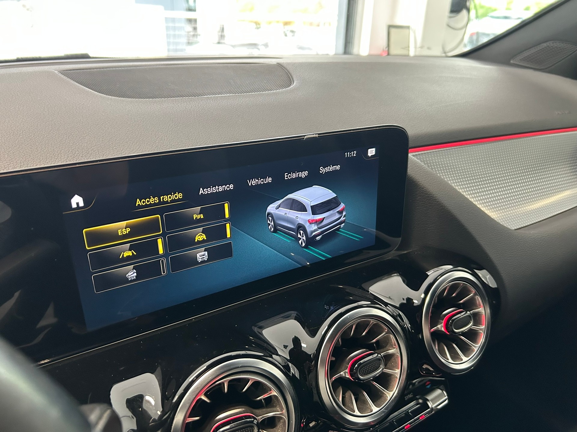 MERCEDES-BENZ GLA 250 4Matic Progressive 8G-DCT-image-12