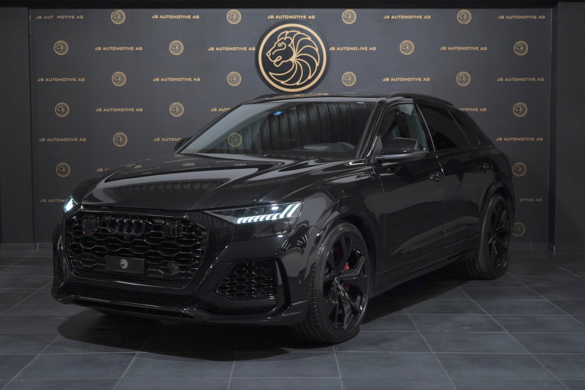 AUDI RSQ8 quattro tiptronic * Werksgarantie bis 2027, Head-UP Display, Massagesitz, 360 Kamera, Spurassist, Abstandregler, Allblack *-image-0