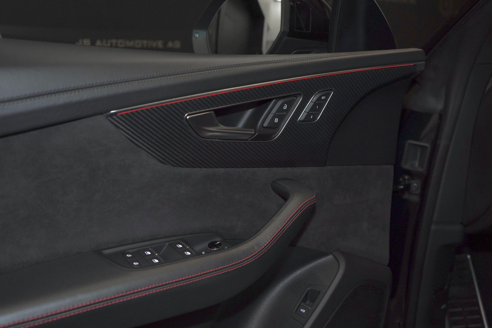 AUDI RSQ8 quattro tiptronic * Werksgarantie bis 2027, Head-UP Display, Massagesitz, 360 Kamera, Spurassist, Abstandregler, Allblack *-image-7