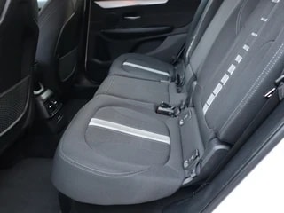 BMW 218d xDrive Gran Tourer Steptronic ** Fleet Package ** Anh-Kupplung ** Gr.Navi ** Parkhilfe v+h **-image-12