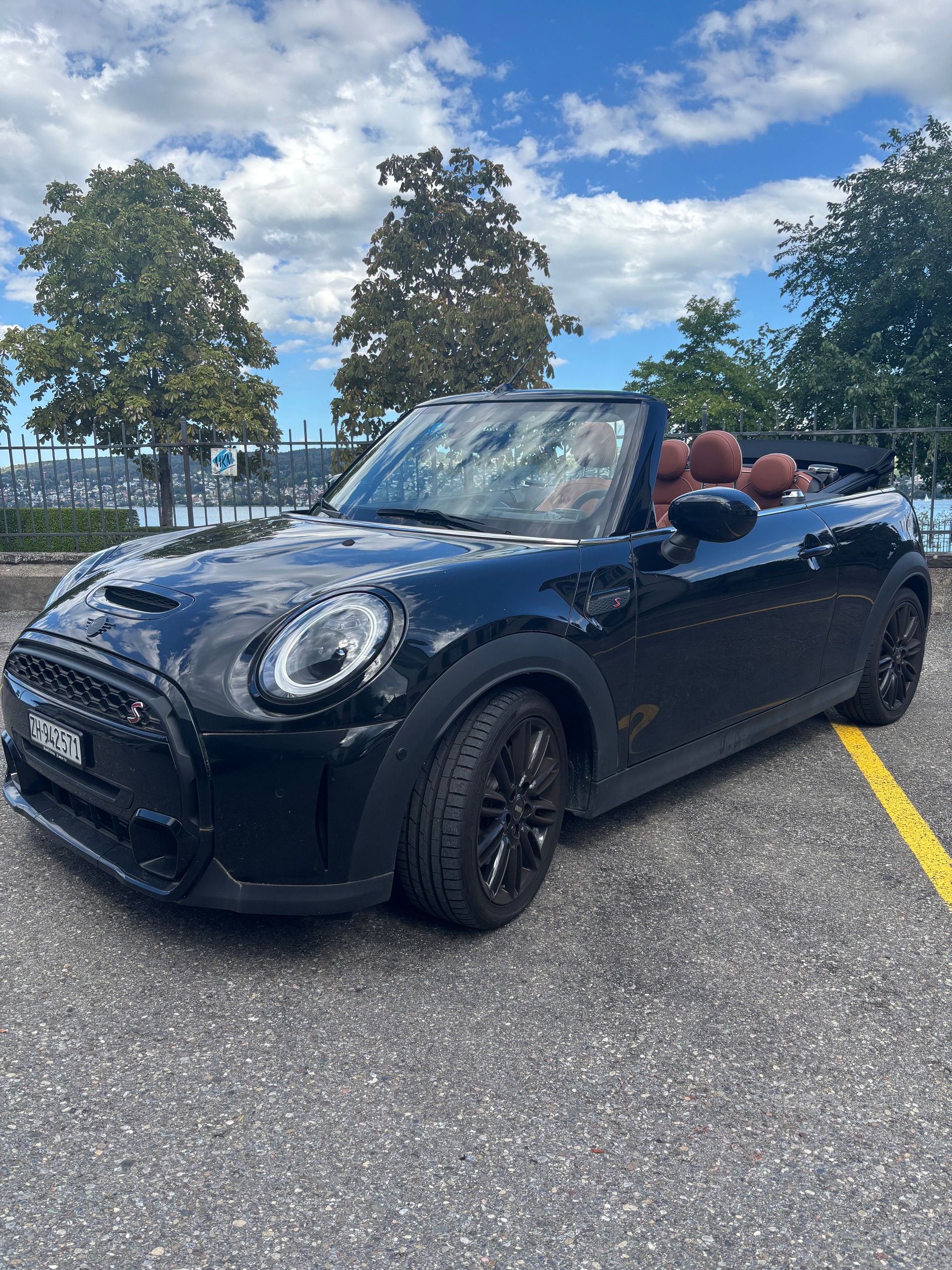 MINI 2.0i Cooper S-image-0
