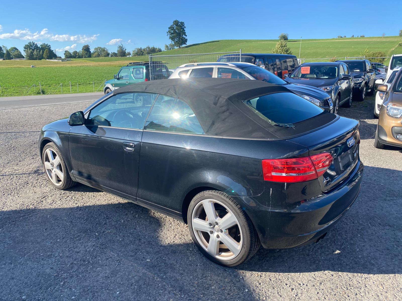 AUDI A3 Cabriolet 1.8 TFSI Attraction-image-4