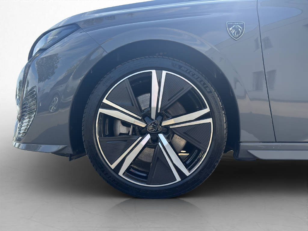 PEUGEOT 308 SW 1.6 PHEV 180 GT-image-7