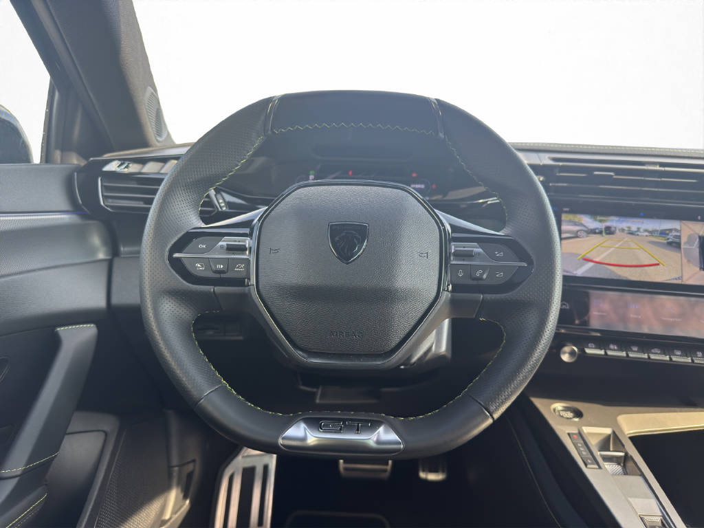 PEUGEOT 308 SW 1.6 PHEV 180 GT-image-12