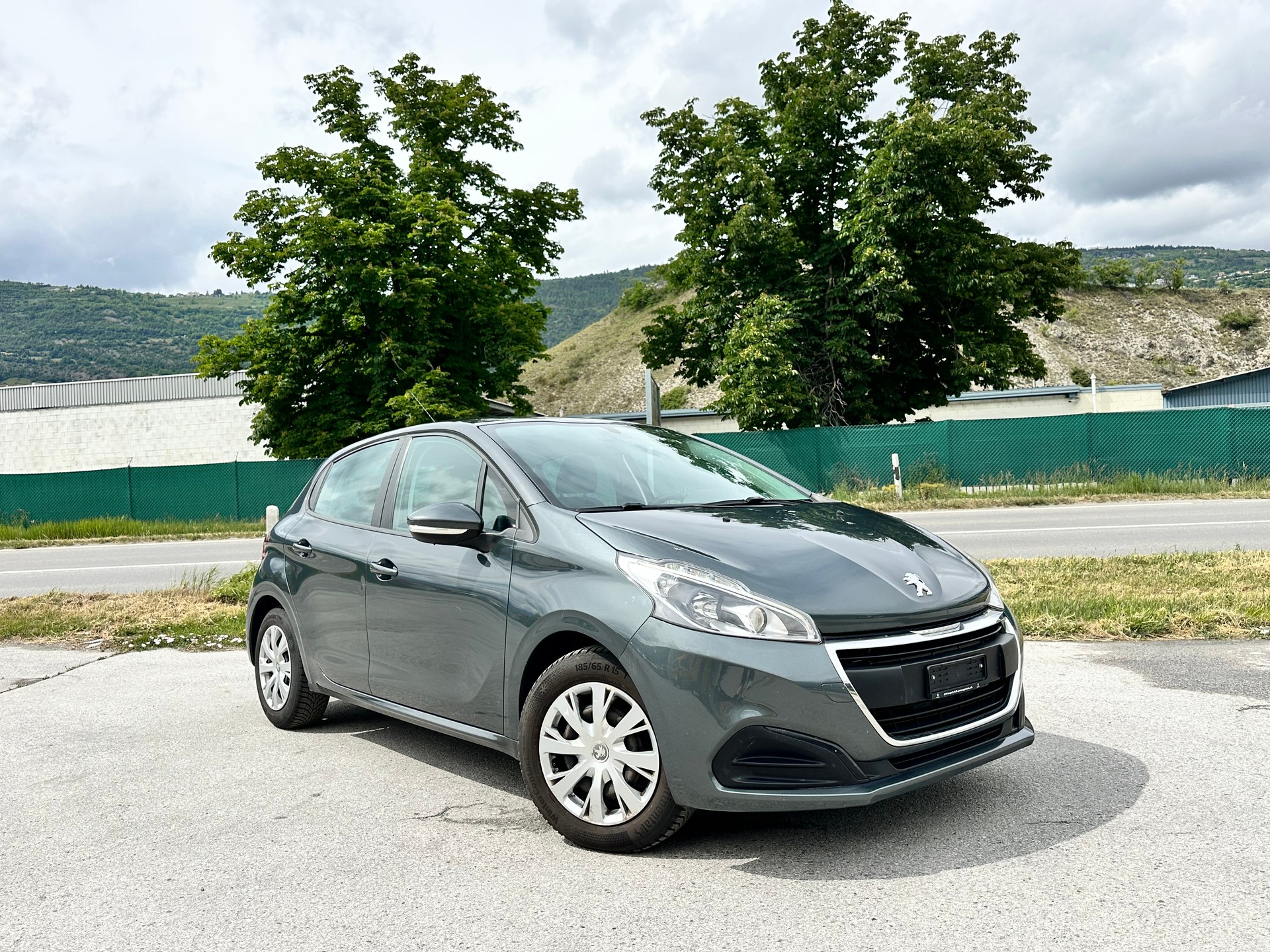 PEUGEOT 208 1.2 PureTech Active