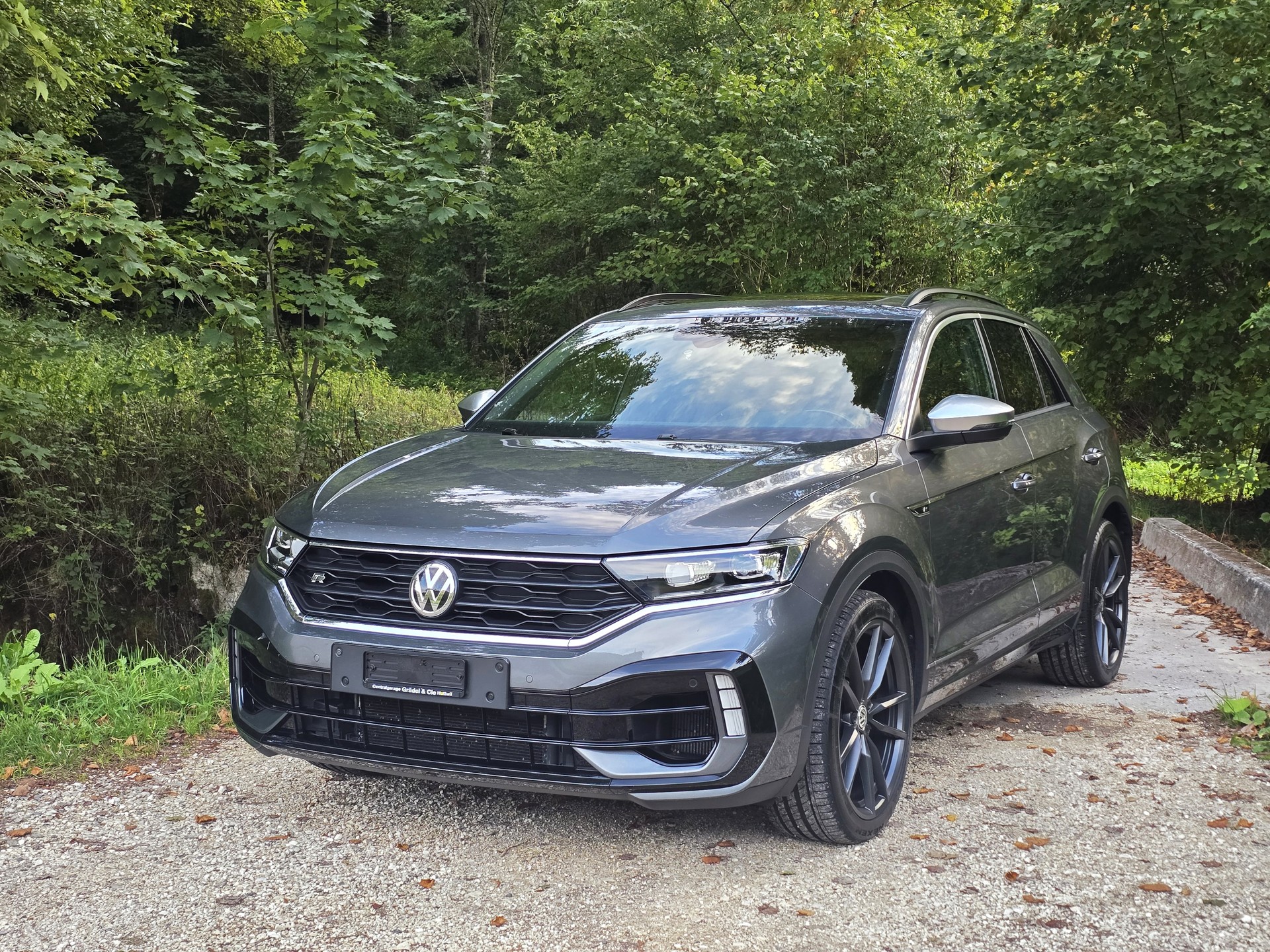 VW T-Roc 2.0 TSI R DSG 4Motion 301PS-image-0